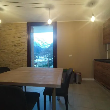 Adamello Peak One Apartamento Temù